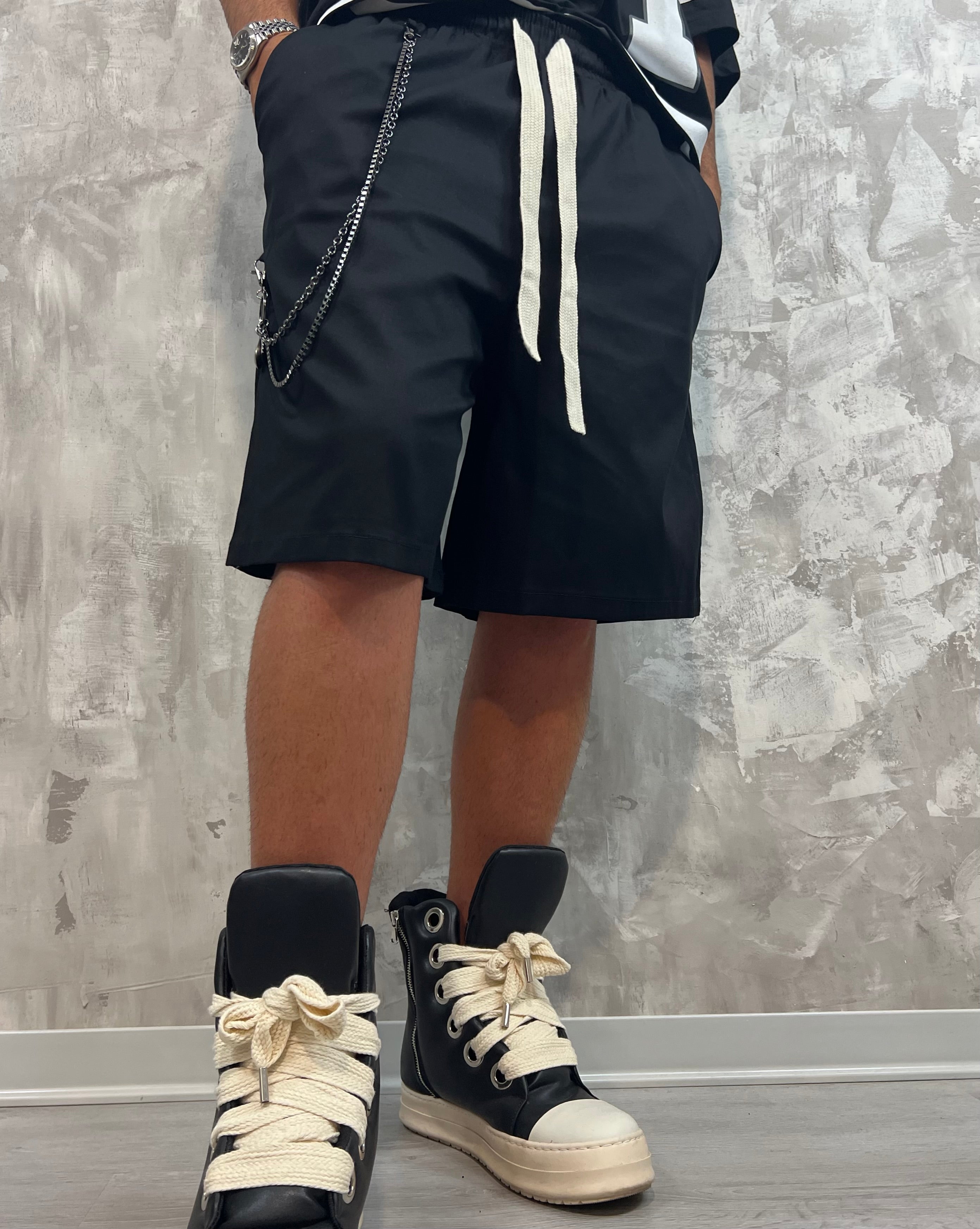 Bermuda Over Black